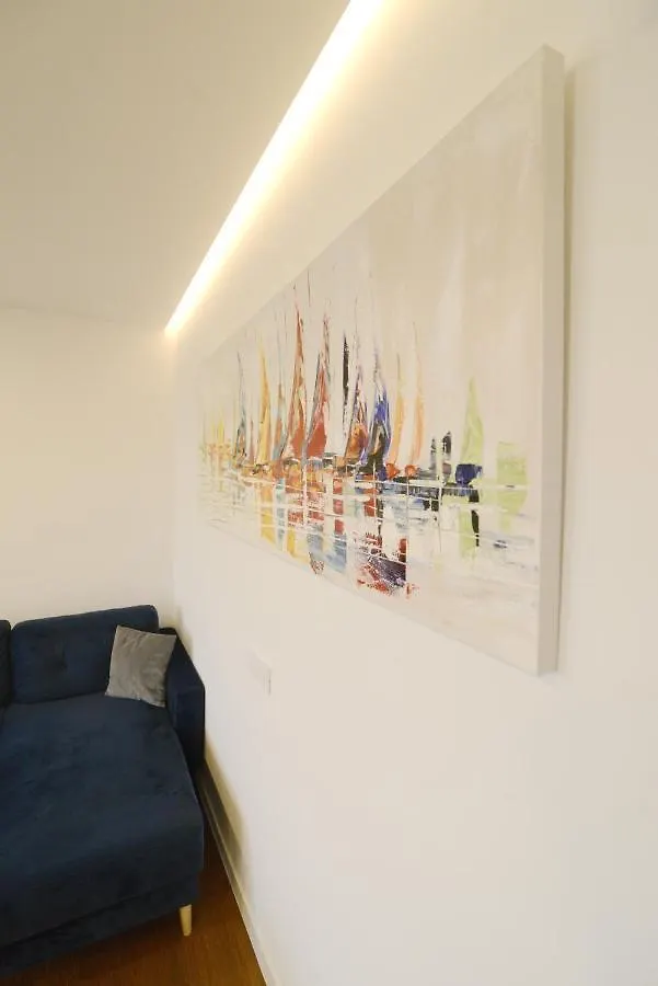 Novi Apartman Beti Blizu Plaze S Besplatnim Parkingom, Puntamika - Zadar Apartment